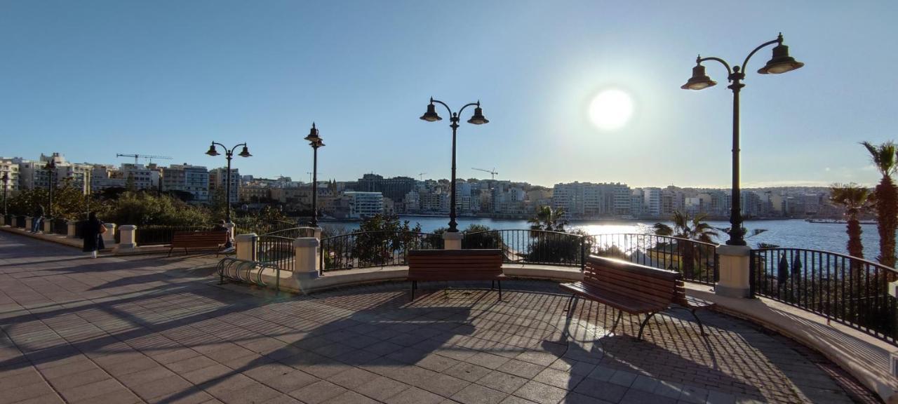 Depiro Point Sliema Luxury Apartment Exteriör bild